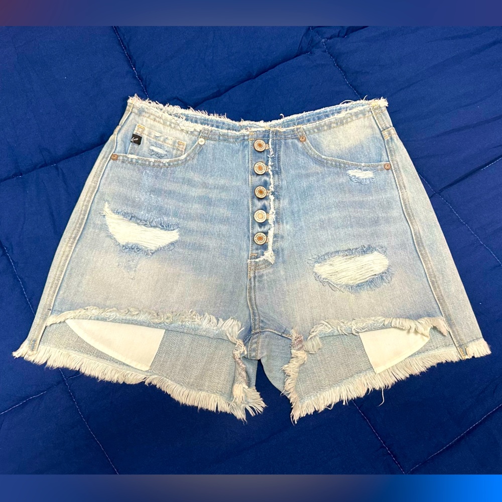 KanCan Distress Light Wash Denim 11" HIGH Rise Button Fly Cute Shortie Shorts S - Picture 9 of 14